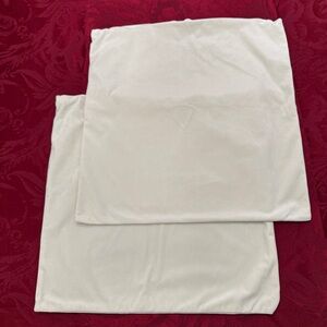 Elegant Cream Pillowcase Set